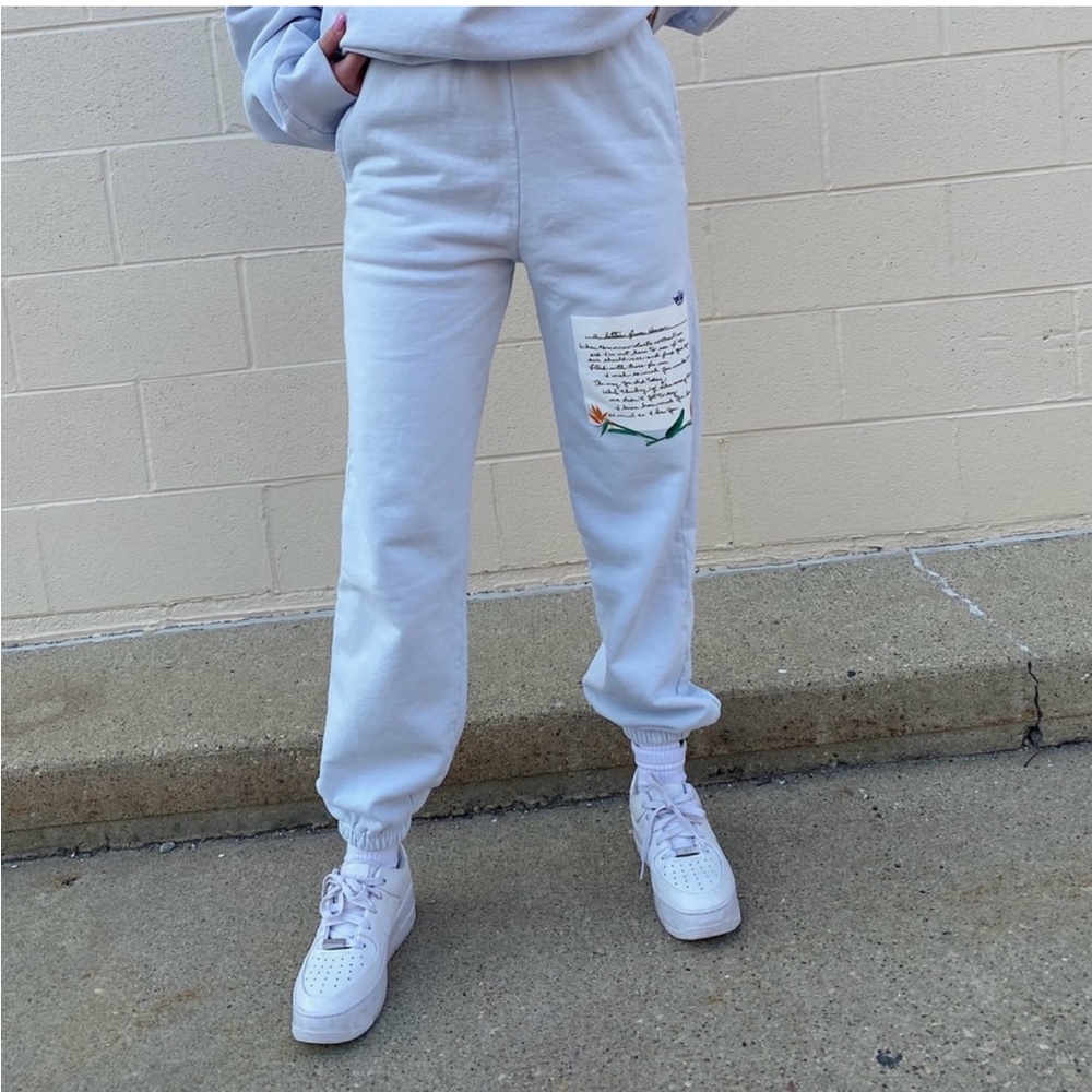 Boys Lie‎ What is Love Sweatpants Blue Size Large